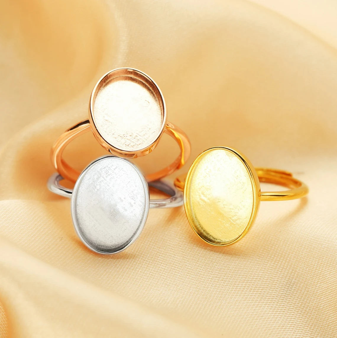 Oval Ring