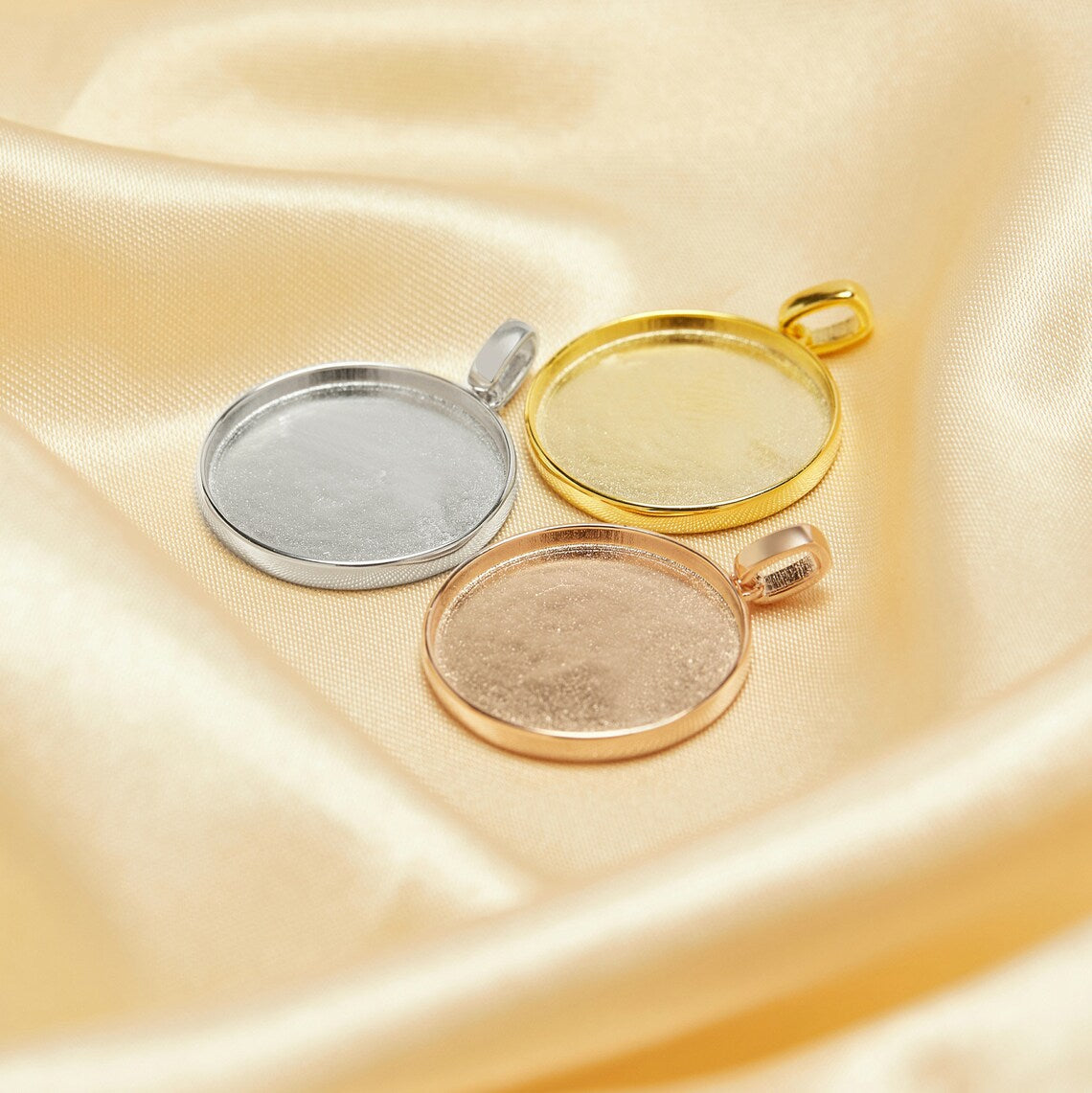 Round Necklace